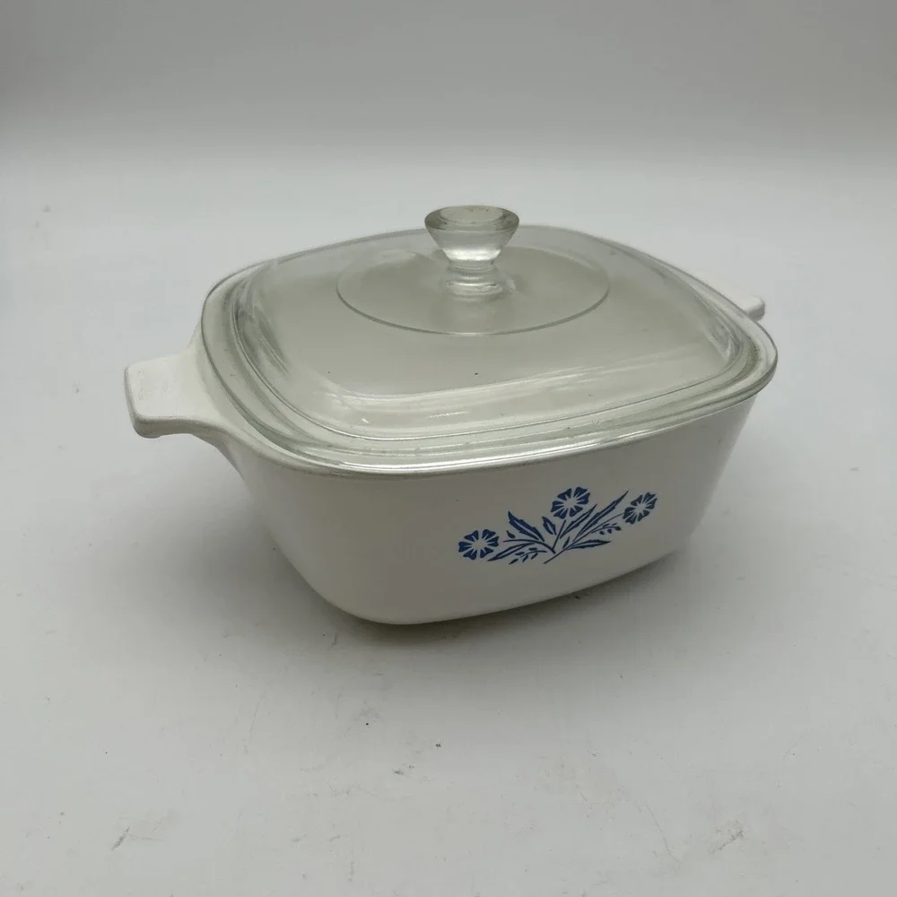Vintage CORNING WARE Blue Cornflower P-1 1/2 -B Casserole Dish W/Pyrex Lid
